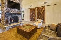 LOBBY_2822.jpg